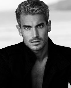 Lucas Bloms - Ave